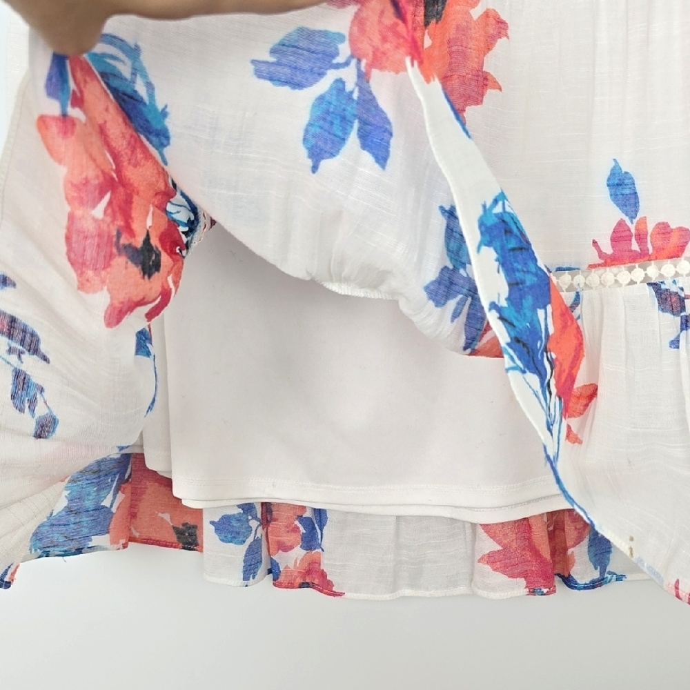 Ricki's Women's White Midi Blue Pink Floral Print Boho Tiered Lined Skirt Size S - Picture 4 of 12